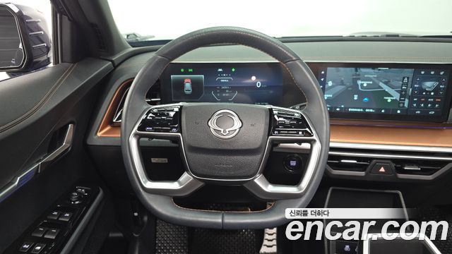 KG Mobility (SsangYong) Torres Gasoline 1.5 4WD Black Edition 2025 — фото 13