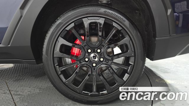 KG Mobility (SsangYong) Torres Gasoline 1.5 4WD Black Edition 2025 — фото 21
