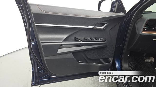 KG Mobility (SsangYong) Torres Gasoline 1.5 4WD Black Edition 2025 — фото 24