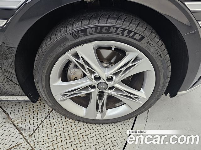 Genesis G90 (RS4) Gasoline 3.5 Turbo AWD 2022 — фото 5