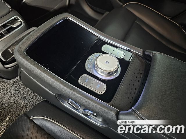 Genesis G90 (RS4) Gasoline 3.5 Turbo AWD 2022 — фото 18