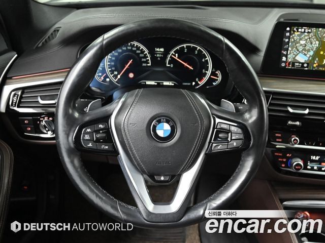 BMW 5 Series (G30) 520d xDrive M Sport Package Plus 2018 — фото 10