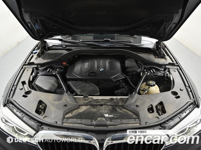BMW 5 Series (G30) 520d xDrive M Sport Package Plus 2018 — фото 23