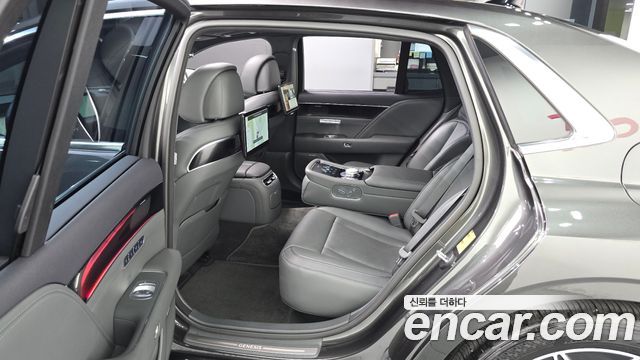 Genesis G90 (RS4) Gasoline 3.5 Turbo AWD 2022 — фото 11