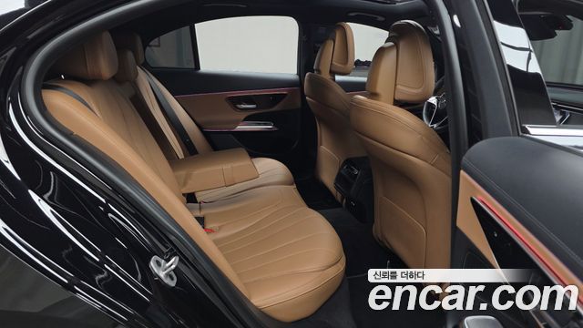 Mercedes-Benz E-Class (W214) E200 Avantgarde 2024 — фото 26