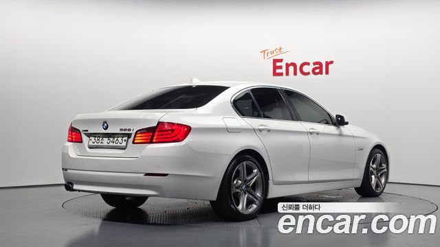 BMW 5 Series (F10) 528i xDrive 2013 — фото 2
