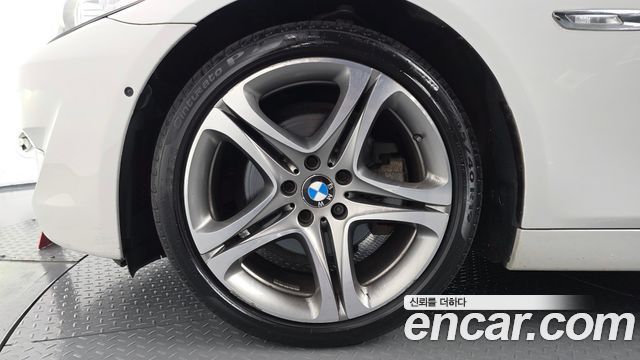 BMW 5 Series (F10) 528i xDrive 2013 — фото 5