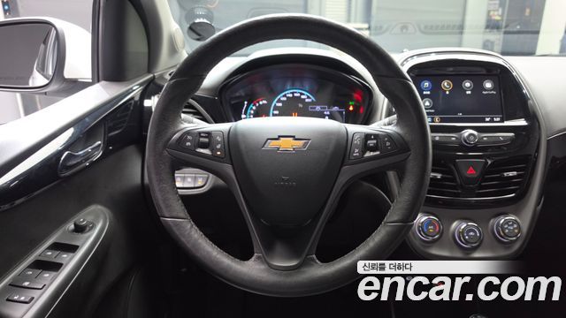 Chevrolet Spark Premier 2019 — фото 13
