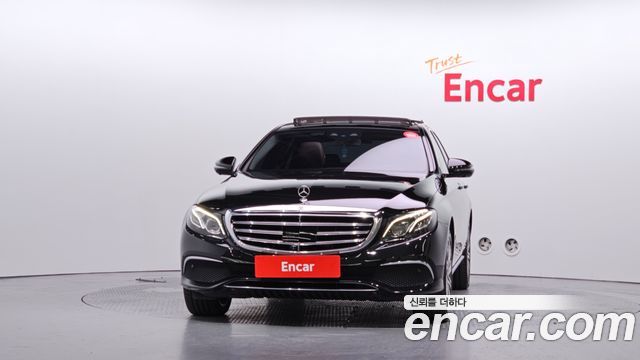 Mercedes-Benz E-Class (W213) E400 4MATIC Exclusive 2017 — фото 3