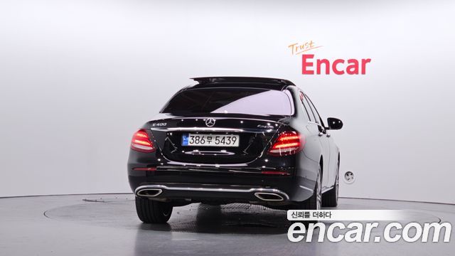 Mercedes-Benz E-Class (W213) E400 4MATIC Exclusive 2017 — фото 4