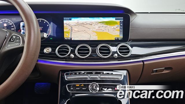 Mercedes-Benz E-Class (W213) E400 4MATIC Exclusive 2017 — фото 14