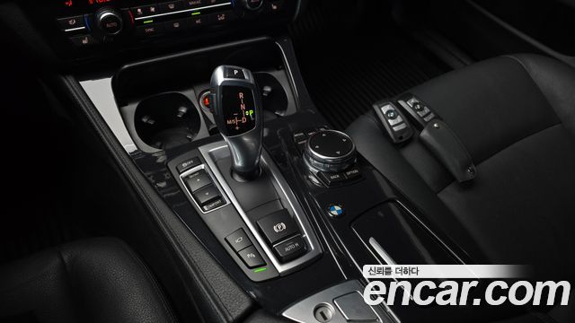 BMW 5 Series (F10) 520d M Aero Dynamic 2016 — фото 9