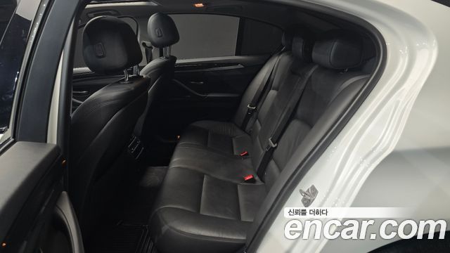 BMW 5 Series (F10) 520d M Aero Dynamic 2016 — фото 12