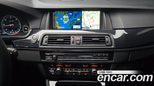 BMW 5 Series (F10) 520d M Aero Dynamic 2016 — фото 14