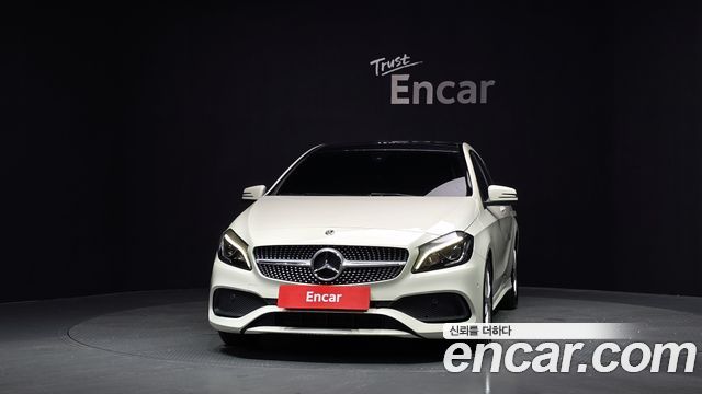 Mercedes-Benz A-Class (W176) A200 AMG Line 2018 — фото 3
