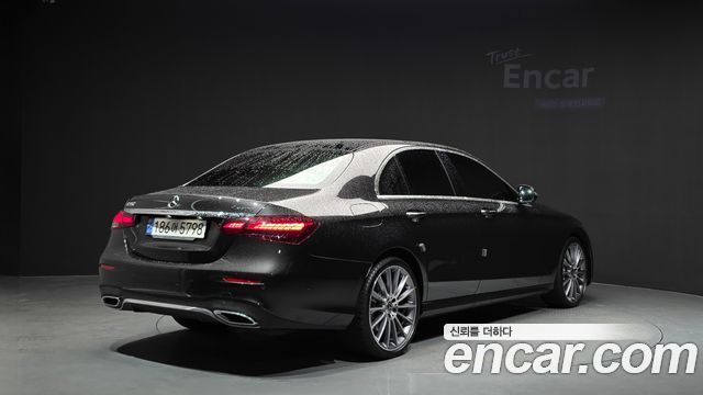 Mercedes-Benz E-Class (W213) E350 4MATIC AMG Line 2021 — фото 2