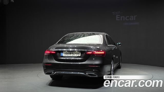 Mercedes-Benz E-Class (W213) E350 4MATIC AMG Line 2021 — фото 4