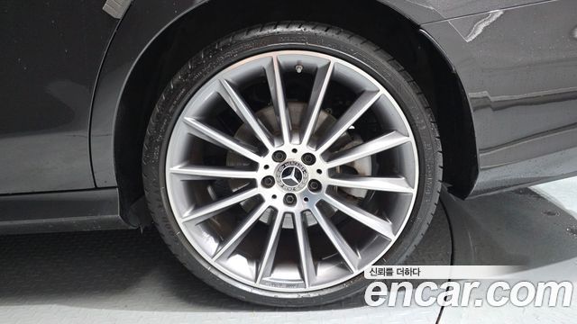 Mercedes-Benz E-Class (W213) E350 4MATIC AMG Line 2021 — фото 21
