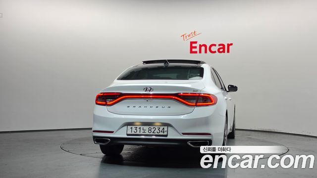 Hyundai Grandeur (IG) 3.0 Exclusive Special 2019 — фото 4