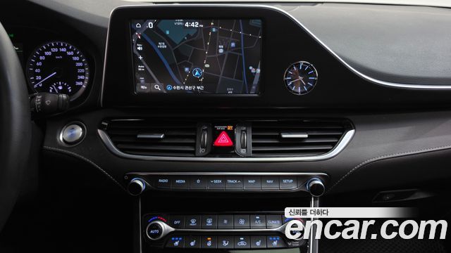 Hyundai Grandeur (IG) 3.0 Exclusive Special 2019 — фото 14