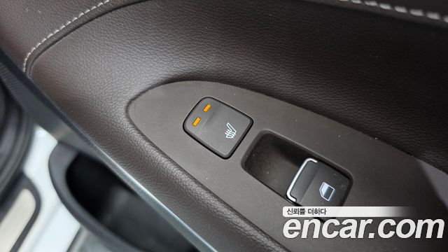 Hyundai Grandeur (IG) 3.0 Exclusive Special 2019 — фото 19
