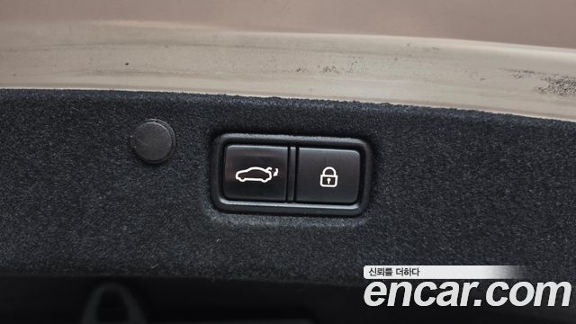Hyundai Grandeur (IG) 3.0 Exclusive Special 2019 — фото 33