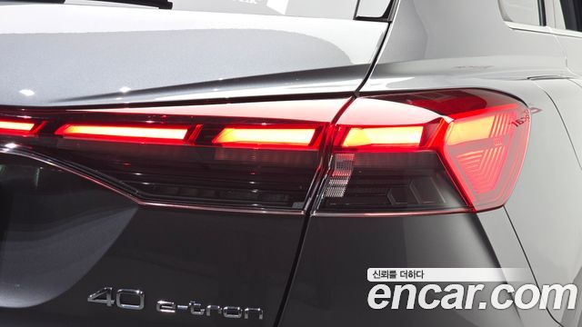 Audi Q4 e-tron (F4) 40 Premium 2022 — фото 29