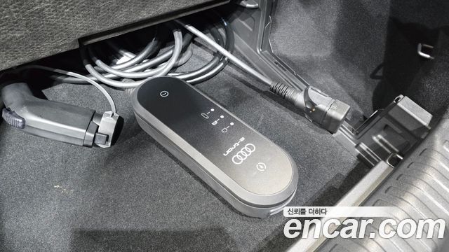 Audi Q4 e-tron (F4) 40 Premium 2022 — фото 40
