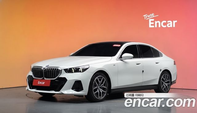 BMW 5 Series (G60) 523d xDrive M Sport 2024 — фото 1