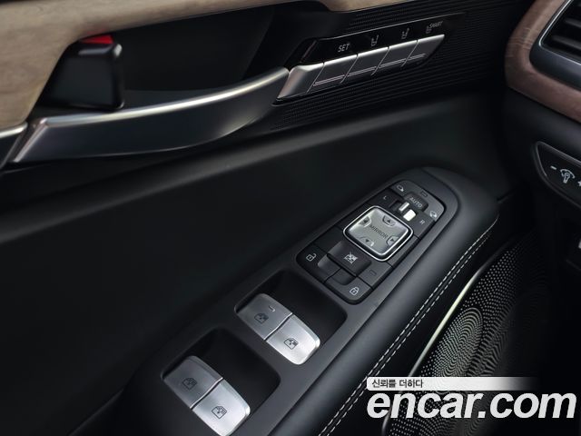 Genesis G90 3.8 AWD Prestige 2019 — фото 18