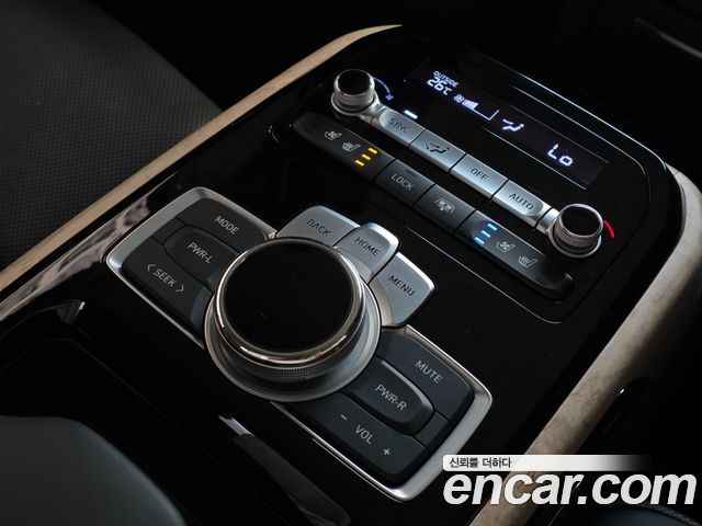 Genesis G90 3.8 AWD Prestige 2019 — фото 20