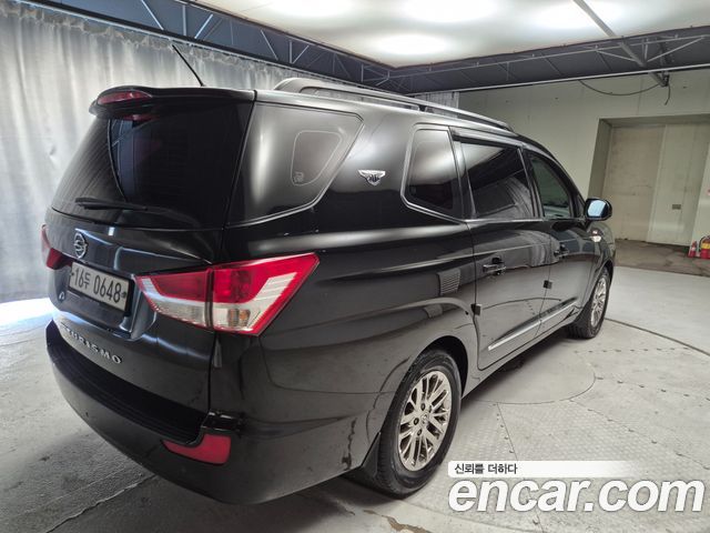 KG Mobility (SsangYong) Korando Turismo 4WD Extreme 9-seater 2015 — фото 2