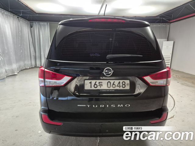 KG Mobility (SsangYong) Korando Turismo 4WD Extreme 9-seater 2015 — фото 4