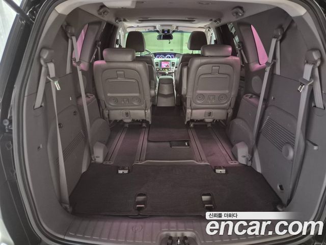 KG Mobility (SsangYong) Korando Turismo 4WD Extreme 9-seater 2015 — фото 16