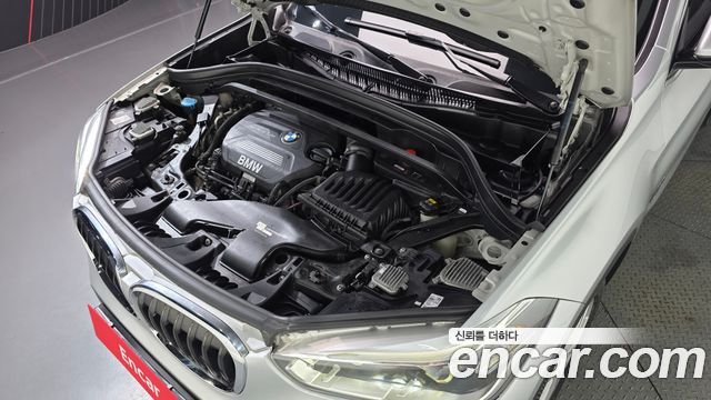 BMW X1 (F48) xDrive 18d 2017 — фото 6