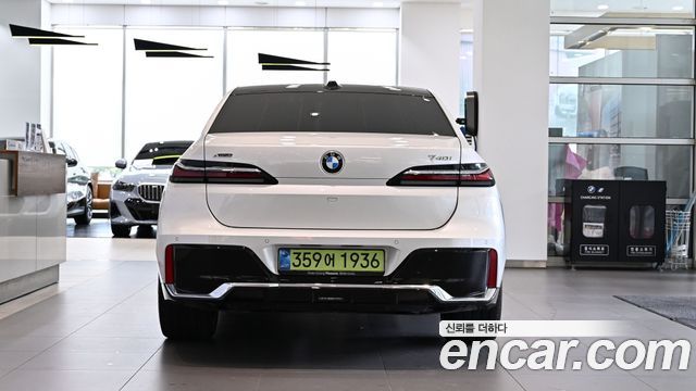 BMW 7 Series (G70) 740i xDrive M Sport 2026 — фото 3