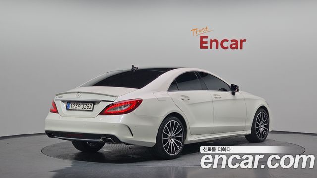 Mercedes-Benz CLS-Class (W218) CLS400 AMG Line 2017 — фото 2