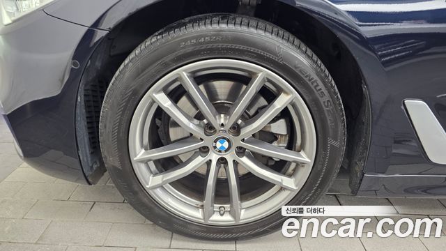 BMW 5 Series (G30) 520d xDrive M Sport Package Plus 2018 — фото 5