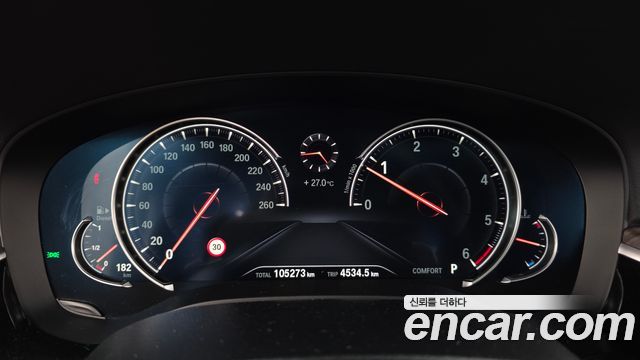 BMW 5 Series (G30) 520d xDrive M Sport Package Plus 2018 — фото 8