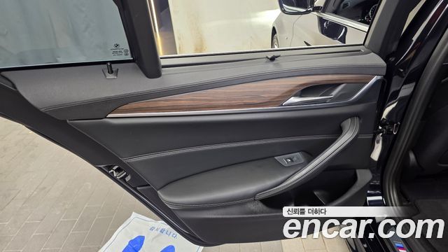 BMW 5 Series (G30) 520d xDrive M Sport Package Plus 2018 — фото 31