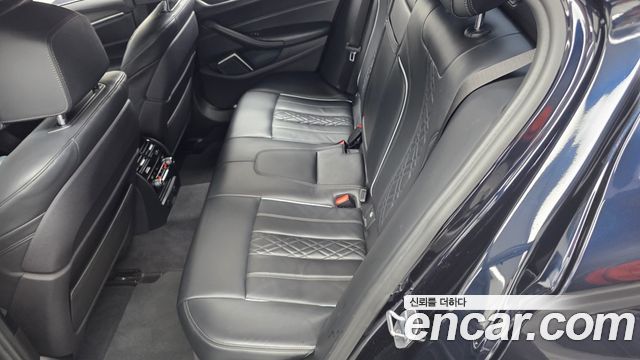 BMW 5 Series (G30) 520d xDrive M Sport Package Plus 2018 — фото 32
