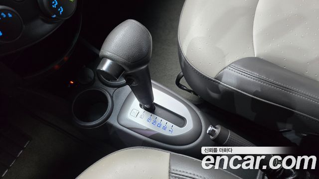 Chevrolet Spark LS Star 2012 — фото 9