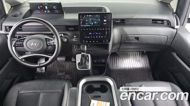 Hyundai Staria Cargo 5-Seater Modern 2022 — фото 7