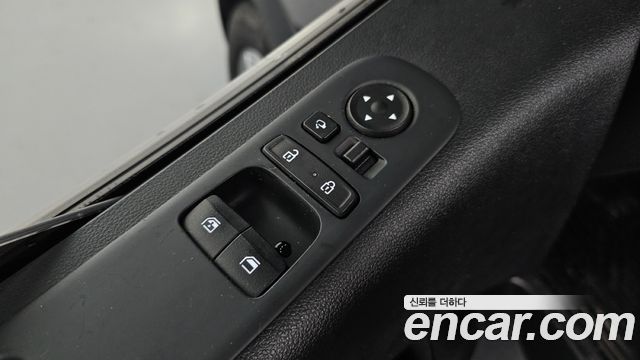 Hyundai Staria Cargo 5-Seater Modern 2022 — фото 17