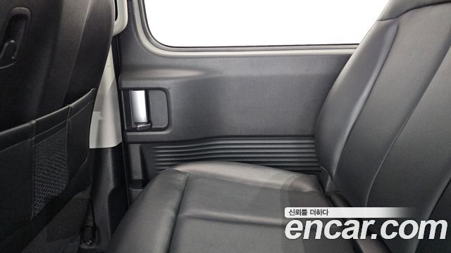 Hyundai Staria Cargo 5-Seater Modern 2022 — фото 25