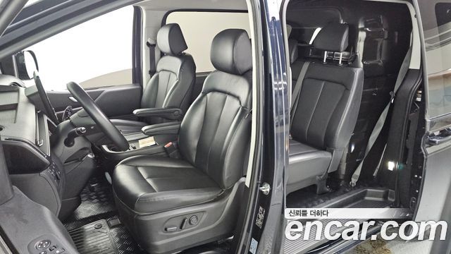 Hyundai Staria Cargo 5-Seater Modern 2022 — фото 26