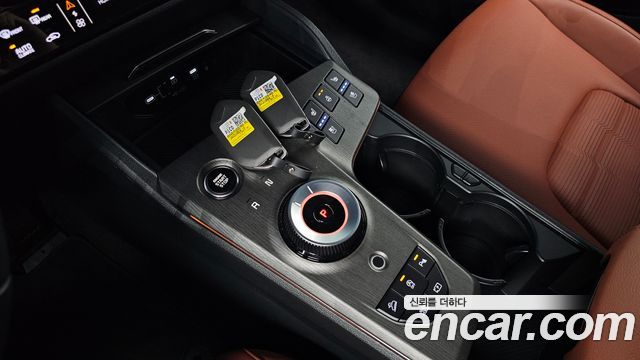 Kia Sportage (V) Gasoline 1.6 Turbo 2WD Signature 2025 — фото 9