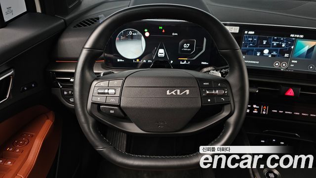 Kia Sportage (V) Gasoline 1.6 Turbo 2WD Signature 2025 — фото 13