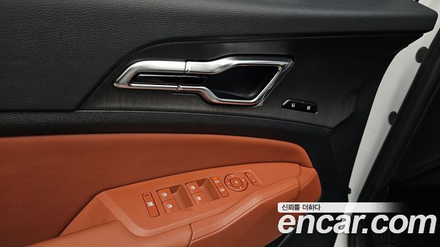 Kia Sportage (V) Gasoline 1.6 Turbo 2WD Signature 2025 — фото 36