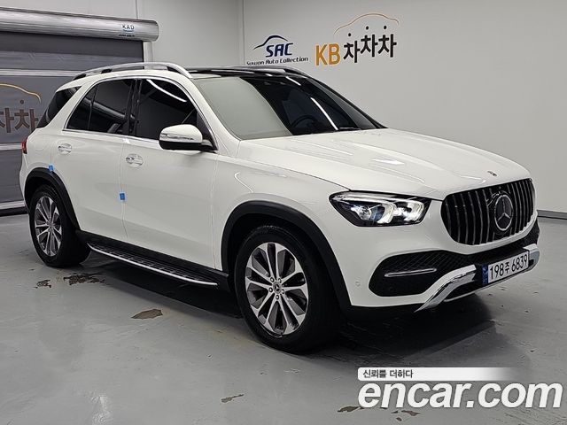 Mercedes-Benz GLE-Class (W167) GLE300d 4MATIC 2023 — фото 4